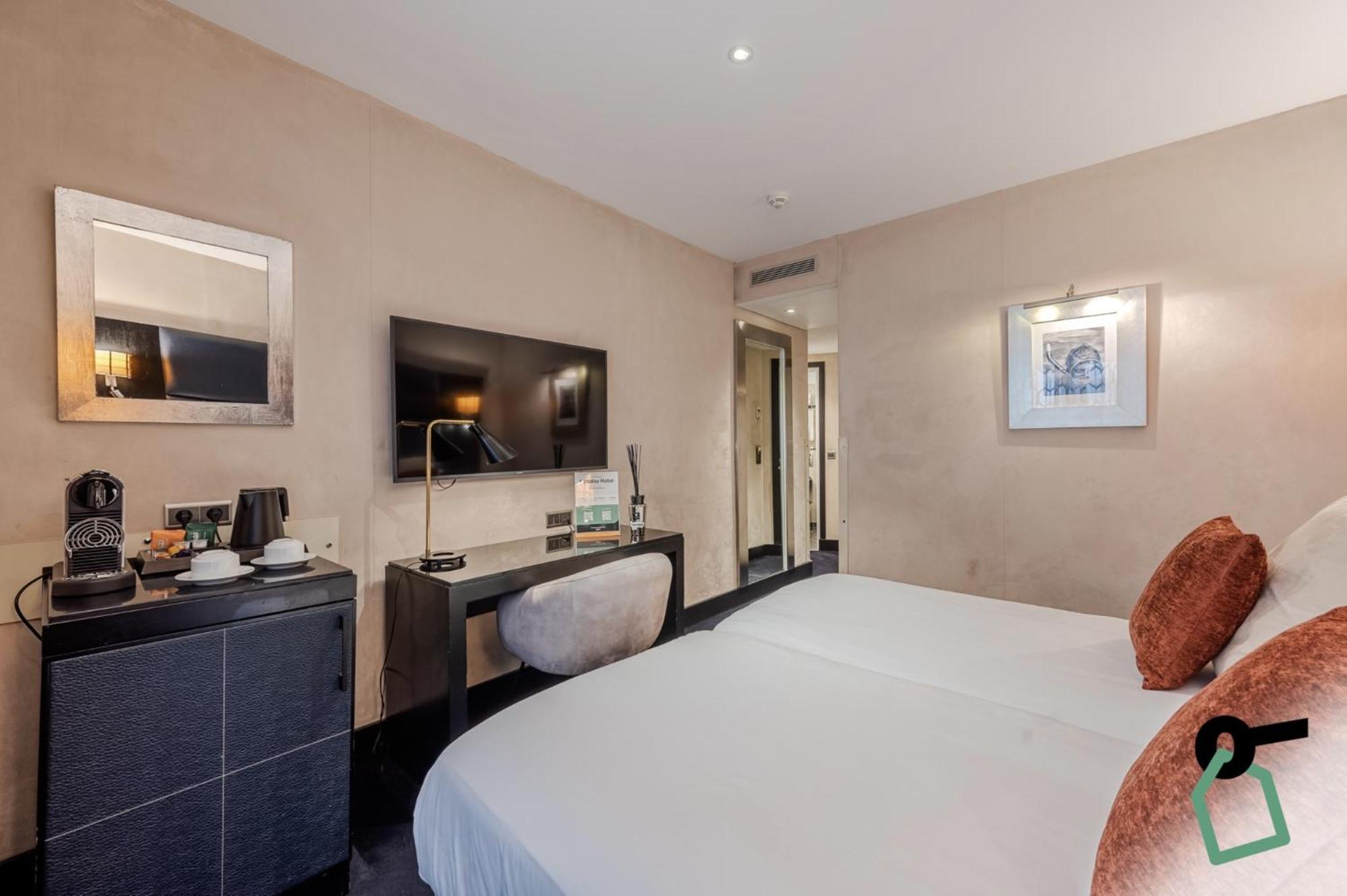 Hotiday Room Collection - Paris Arc De Triomphe Экстерьер фото